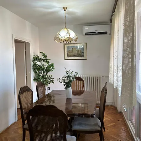 Centre - Jasmina Apartment *